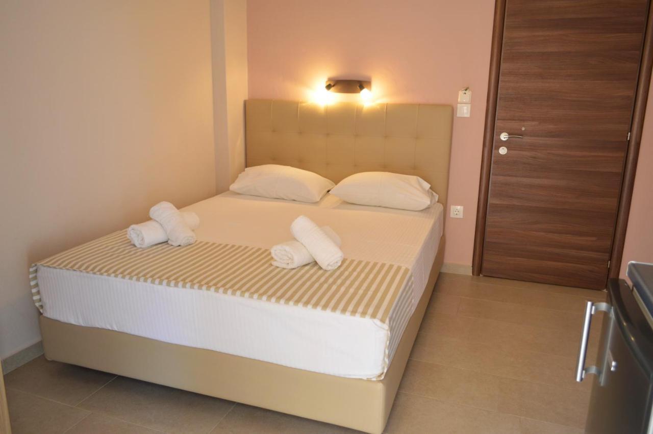 Aparthotel Giannas House à Sarti Extérieur photo