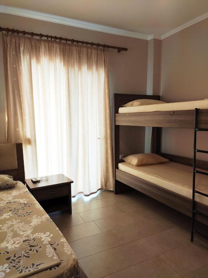 Aparthotel Giannas House à Sarti Extérieur photo