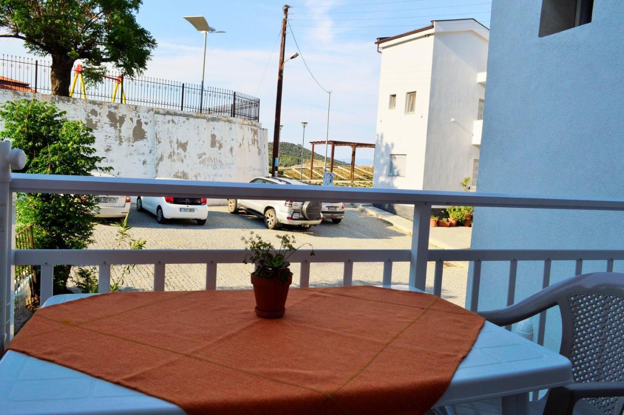 Aparthotel Giannas House à Sarti Extérieur photo