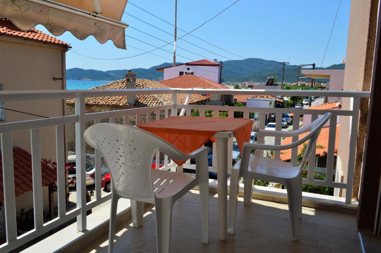 Aparthotel Giannas House à Sarti Extérieur photo