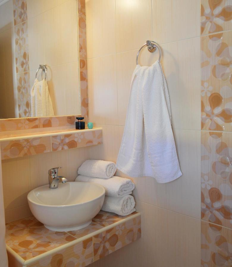 Aparthotel Giannas House à Sarti Extérieur photo